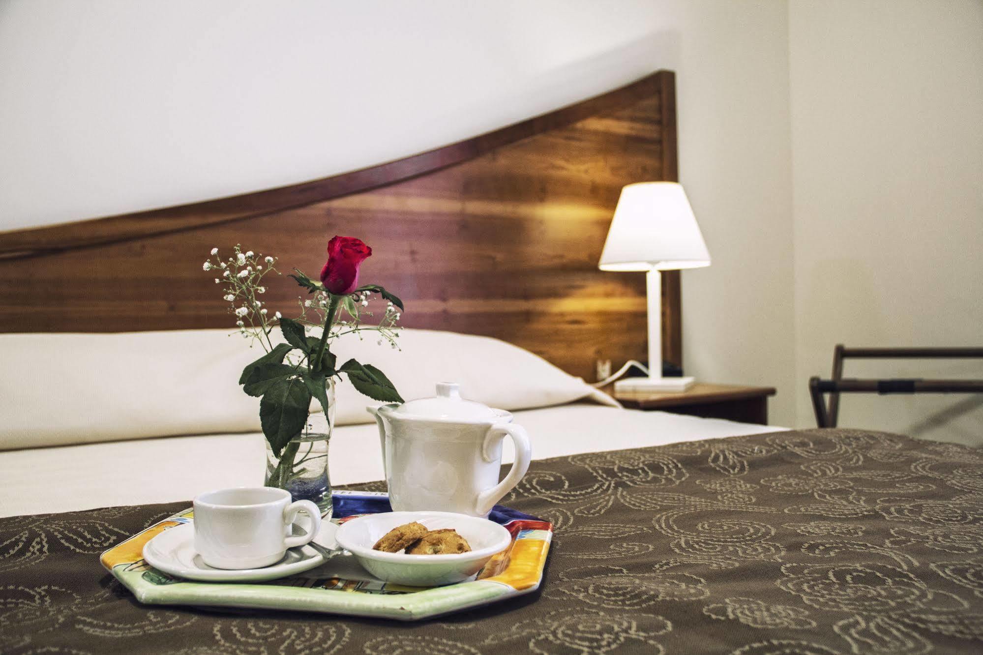 Hotel Sirenetta Isola delle Femmine Eksteriør billede