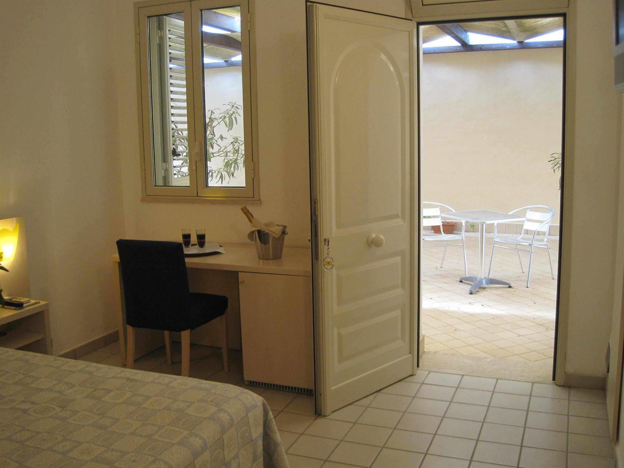 Hotel Sirenetta Isola delle Femmine Eksteriør billede
