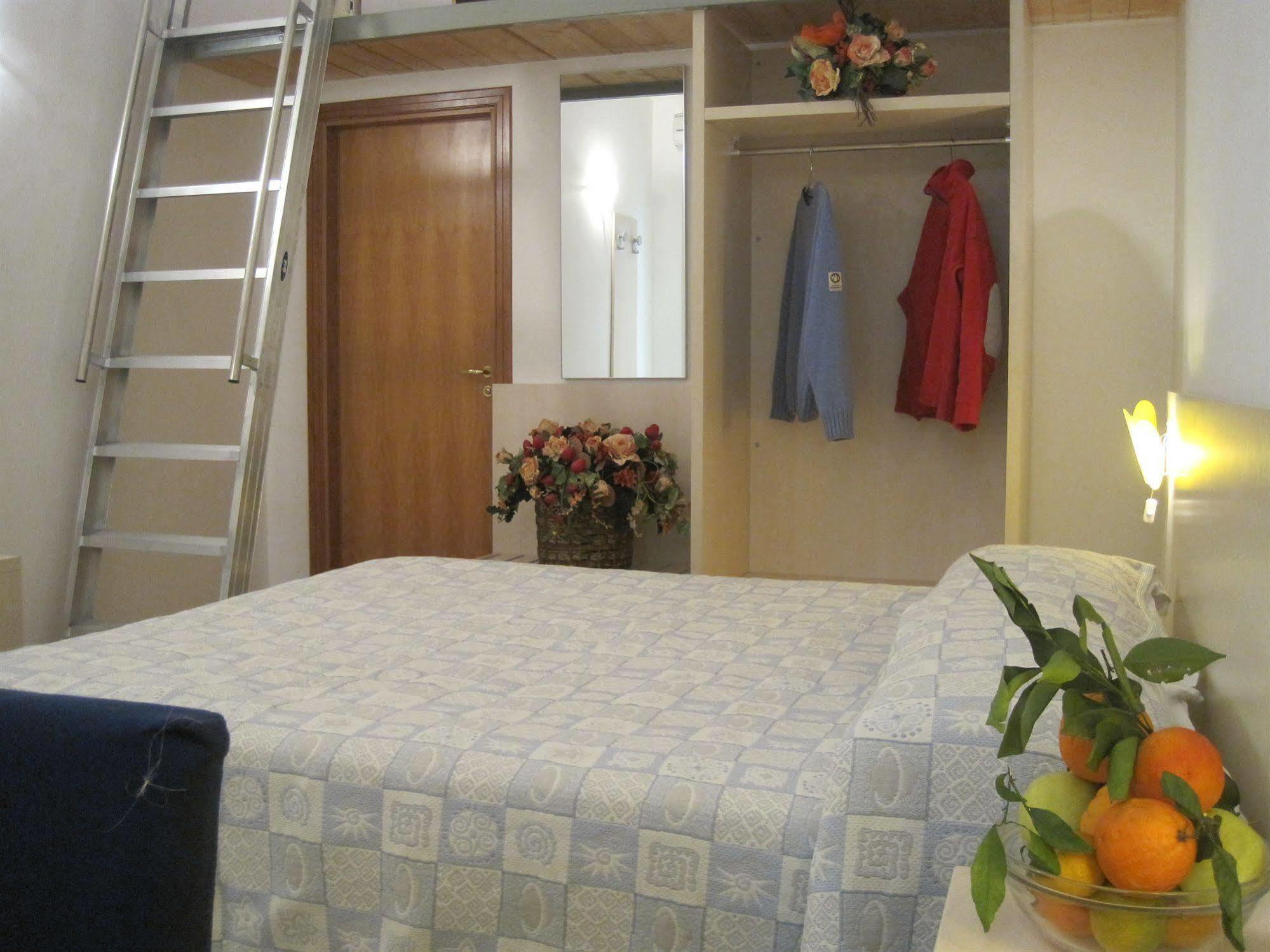 Hotel Sirenetta Isola delle Femmine Eksteriør billede